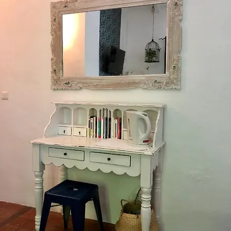 Montjoia Bed & Breakfast
